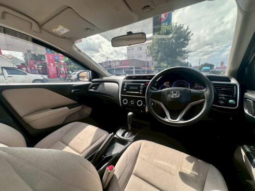 LINE_ALBUM_Honda City V 2014_260722_13