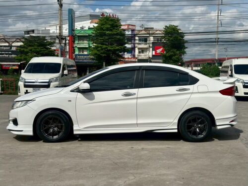 LINE_ALBUM_Honda City V 2014_260722_5