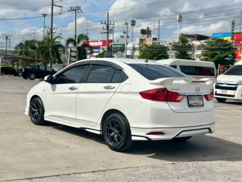 LINE_ALBUM_Honda City V 2014_260722_6
