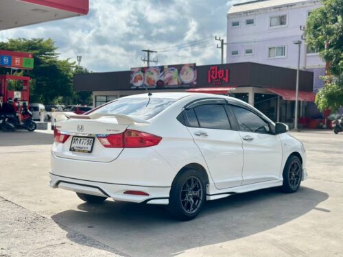 LINE_ALBUM_Honda City V 2014_260722_8