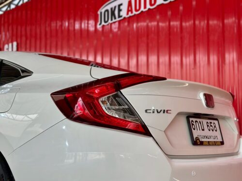 LINE_ALBUM_Honda Civic EL 2017_260929_12