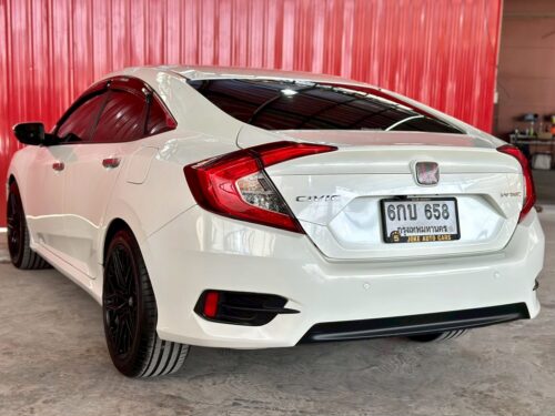 LINE_ALBUM_Honda Civic EL 2017_260929_13