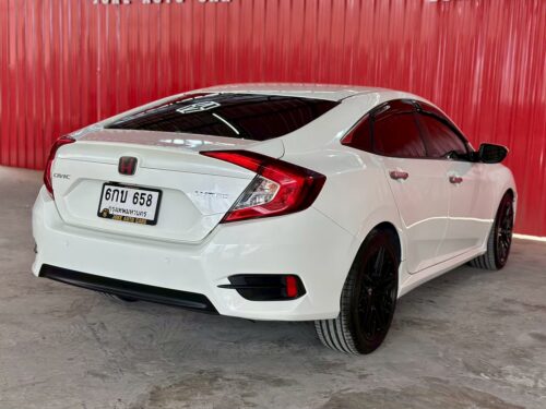 LINE_ALBUM_Honda Civic EL 2017_260929_14