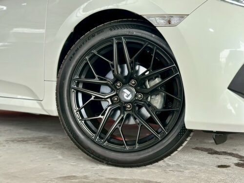 LINE_ALBUM_Honda Civic EL 2017_260929_3