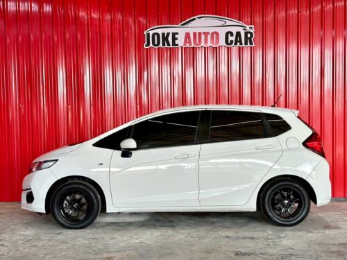 LINE_ALBUM_Honda Jazz 1.5 V 2020_260929_13