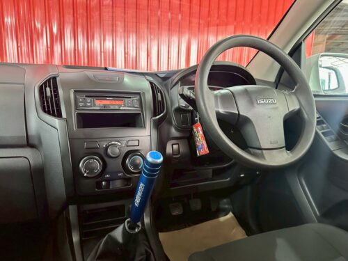 LINE_ALBUM_Isuzu D-Max 1.9 S (ABS)(MNC) 2018_260929_17