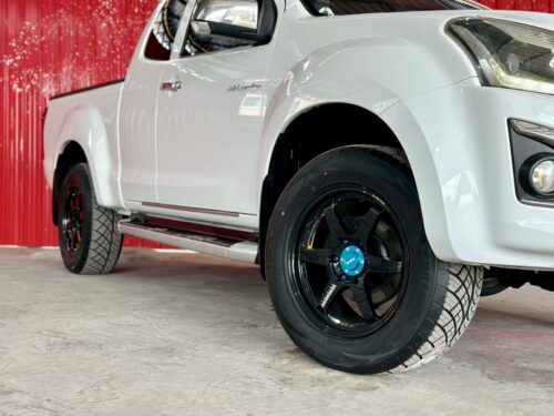 LINE_ALBUM_Isuzu D-Max Auto cab 1.9 Z Prestige_260929_25