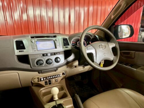 LINE_ALBUM_Toyoto Vigo Auto 3.0 G (DVD) Prerunner 2013_260928_49